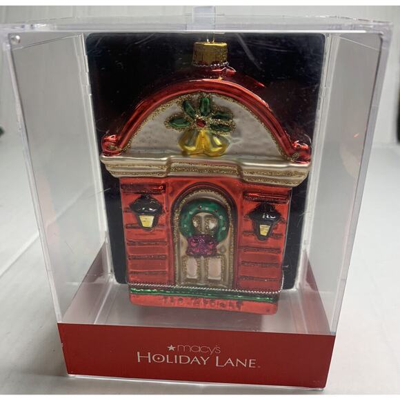 Macys Holiday Lane Front Door Decorated Christmas 2009 Molded Glass Ornament NEW - Picture 3 of 9